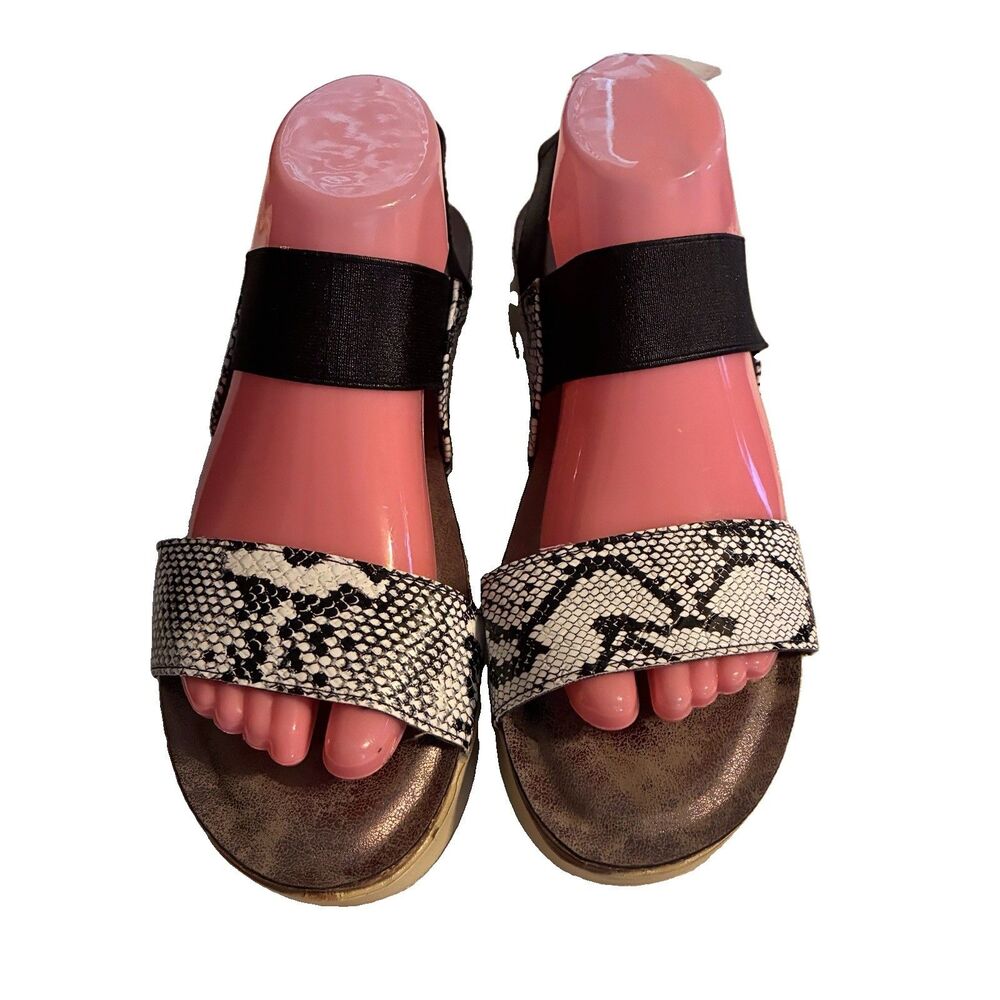 Pierre Dumas Women's Sandals W/Snake Print, Ankle Straps. 1.5” Wedge Heel. Sz 10